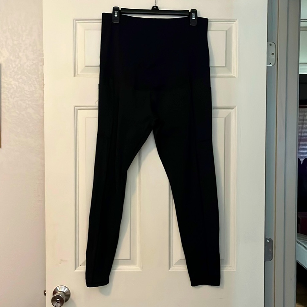 WOMEN’S MATERNITY CONTROL TOP WORKOUT LEGGINGS : SIZE LARGE